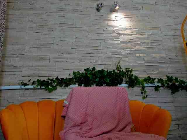 SerennaNoir SerennaNoir