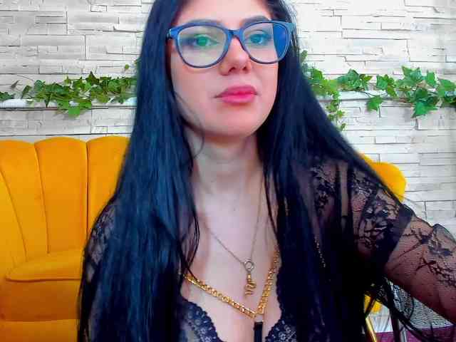 SerennaNoir SerennaNoir