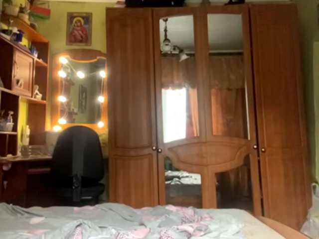 Gma Molly (GMA-Molly)