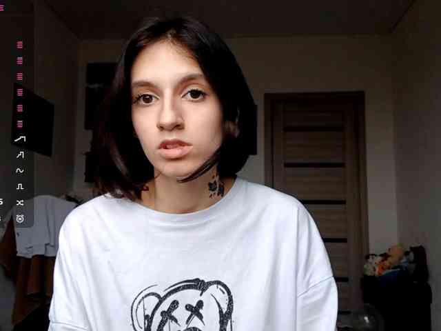 CleoraSlomkowski webcam