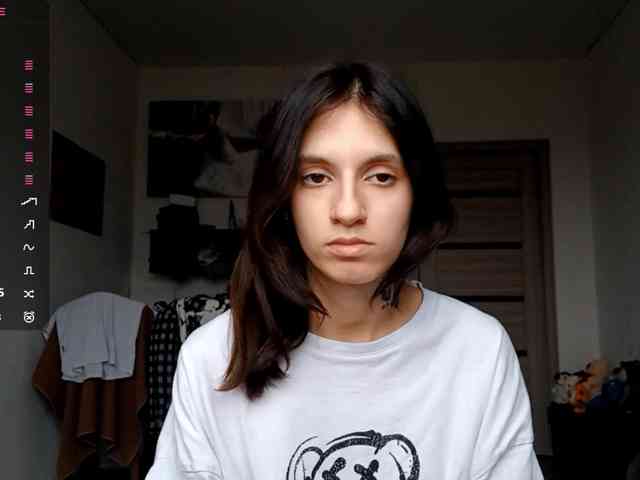 CleoraSlomkowski webcam