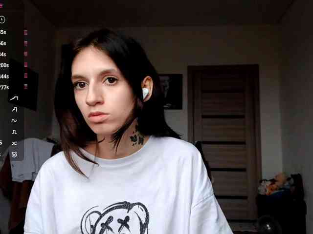 CleoraSlomkowski webcam