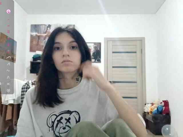 CleoraSlomkowski webcam