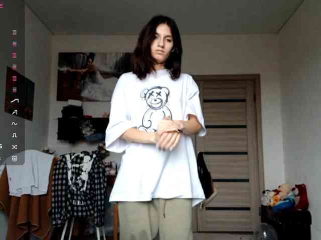 CleoraSlomkowski webcam