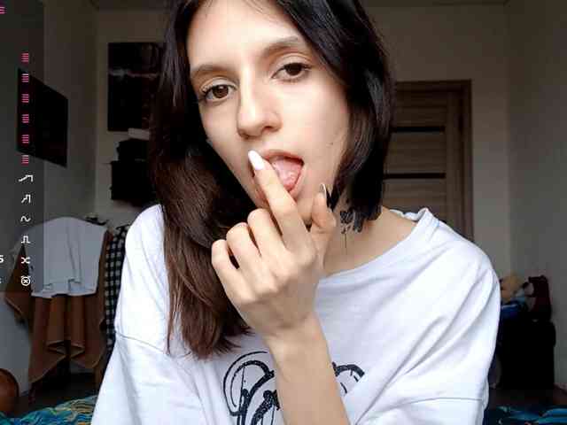 CleoraSlomkowski webcam