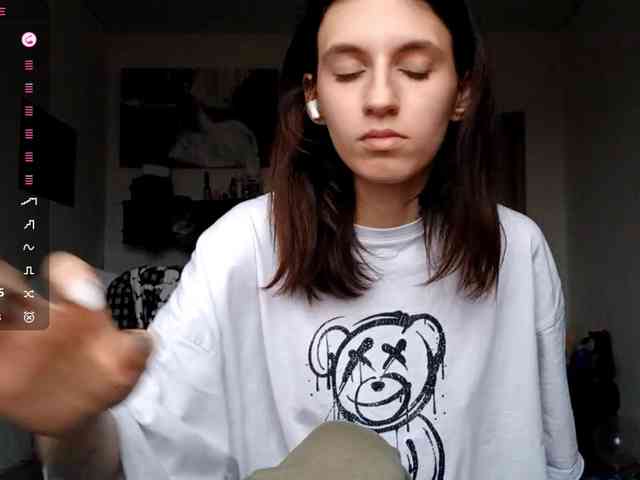 CleoraSlomkowski webcam