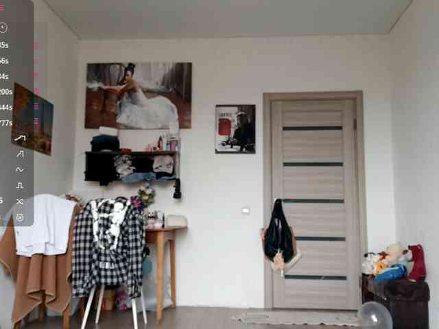 CleoraSlomkowski webcam