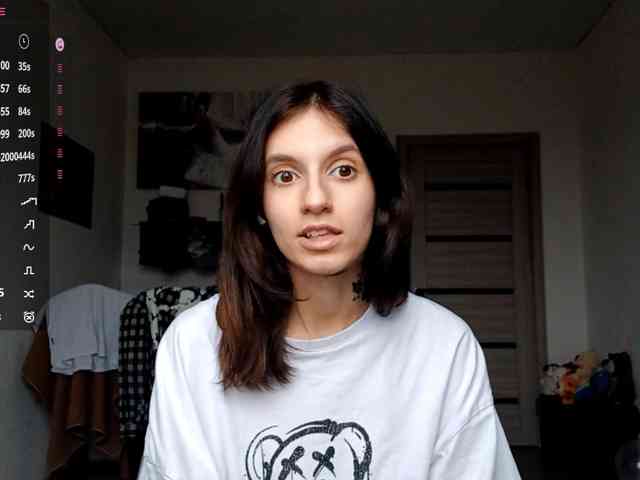 CleoraSlomkowski webcam