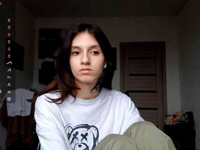 CleoraSlomkowski webcam