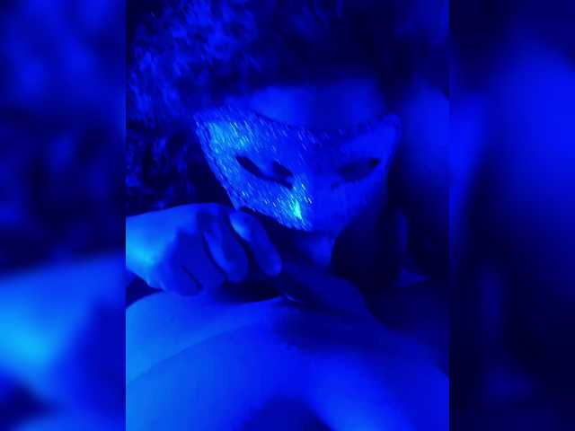 Kisses-of-fire – webcam model profile photo