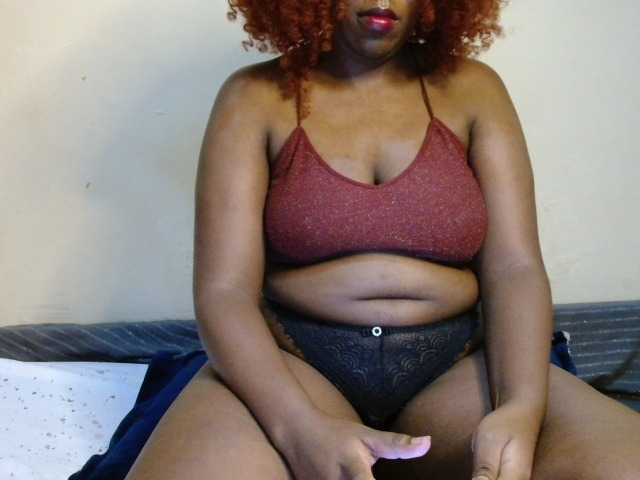 SexyDee-1's BongaCams show and profile