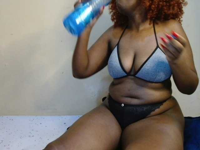 SexyDee-1's BongaCams show and profile