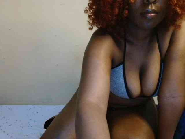 SexyDee-1 webcam