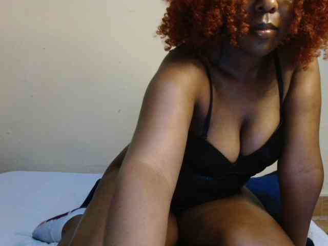 SexyDee-1 webcam