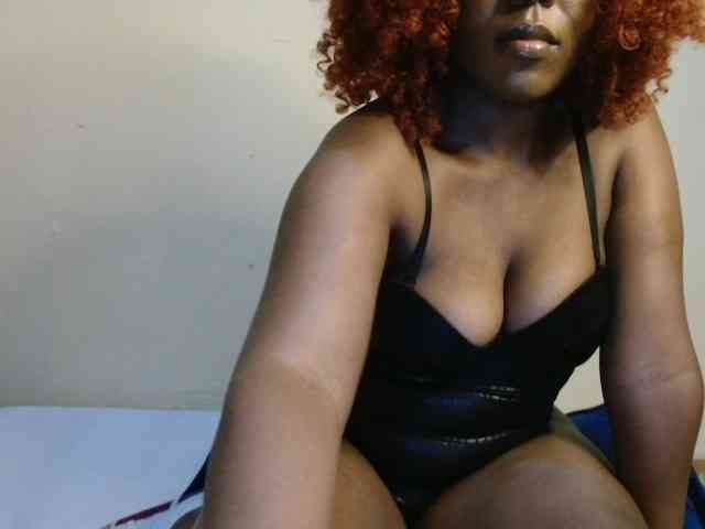 SexyDee-1 webcam