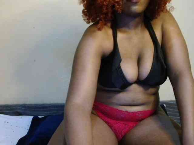 SexyDee-1 webcam