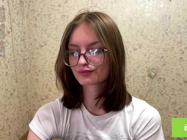 HaroldBohr's BongaCams show and profile