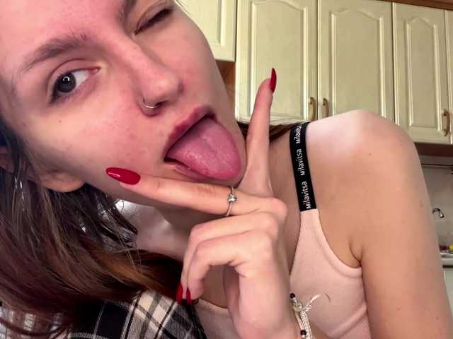 HaroldBohr's BongaCams show and profile