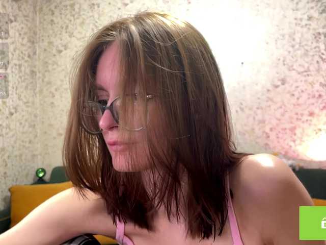 HaroldBohr's BongaCams show and profile