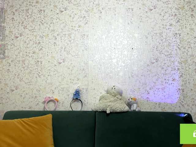 HaroldBohr's BongaCams show and profile