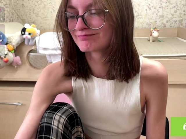 HaroldBohr's BongaCams show and profile