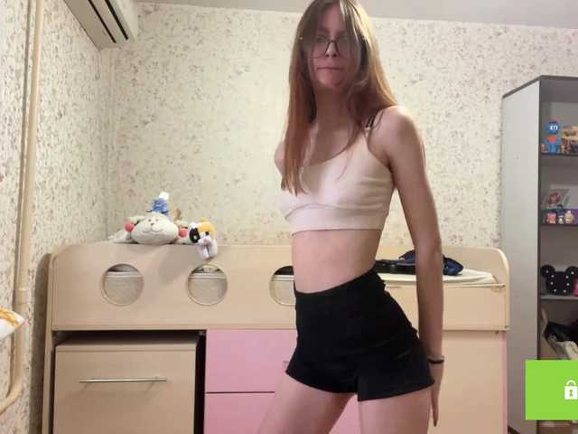 HaroldBohr's BongaCams show and profile