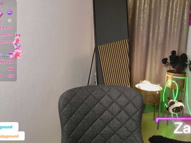 ZarasPlayground's BongaCams show and profile