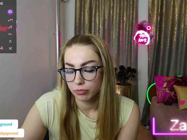 ZarasPlayground webcam