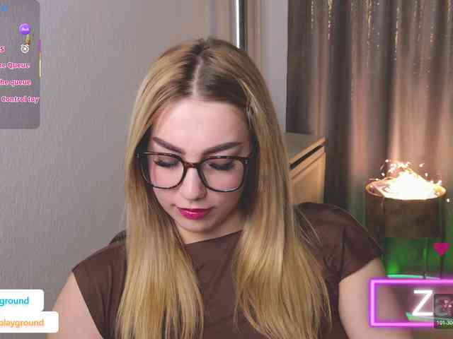 ZarasPlayground webcam