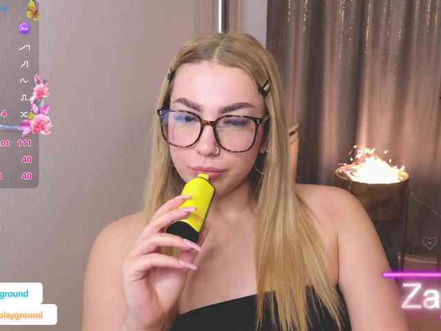 ZarasPlayground webcam