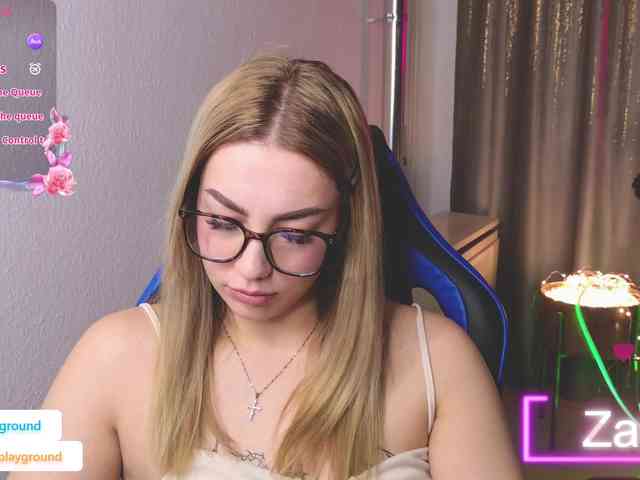 ZarasPlayground webcam