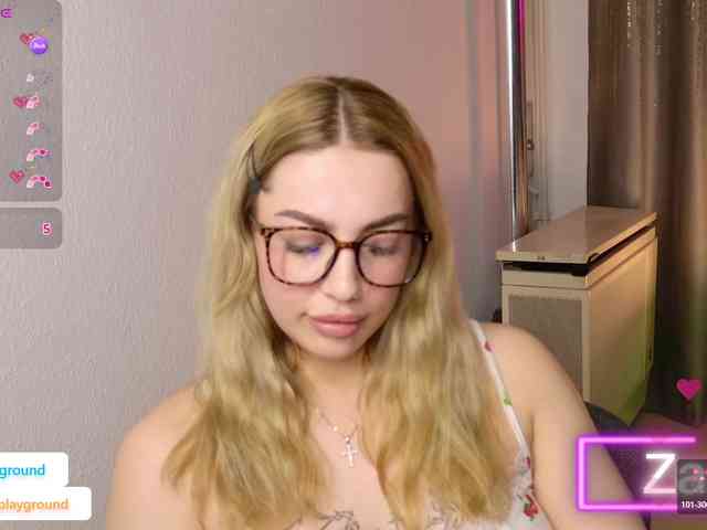 ZarasPlayground webcam