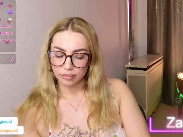 ZarasPlayground webcam