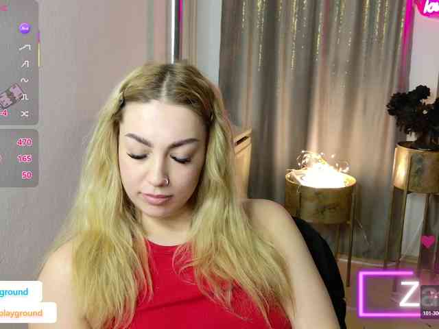 ZarasPlayground Live Webcam on BongaCams