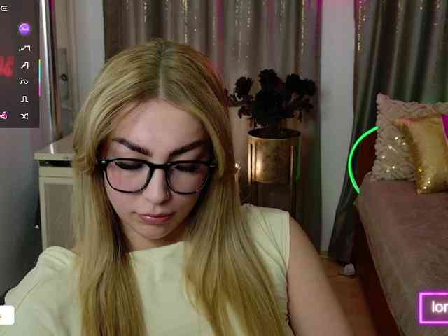 ZarasPlayground webcam