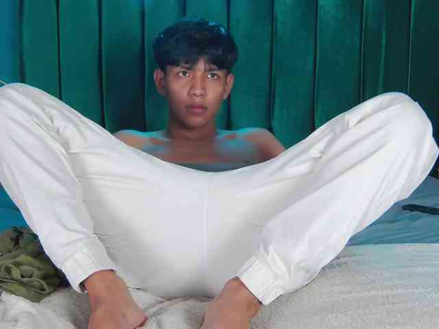 Liam-Sinclair Liam-Sinclair