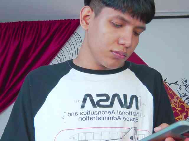 Liam-Sinclair Liam-Sinclair