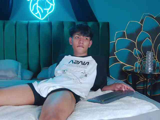 Liam-Sinclair Liam-Sinclair