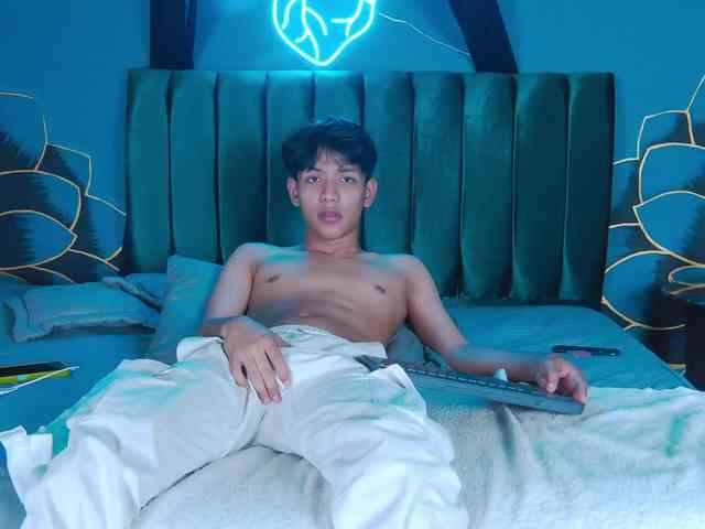 Liam-Sinclair Liam-Sinclair