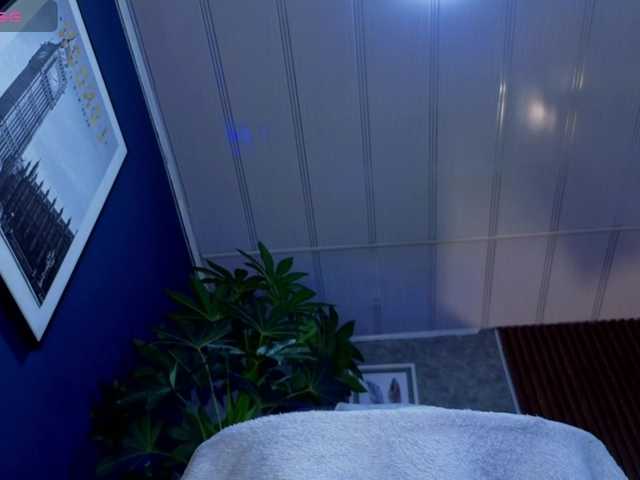 Camii-lux's BongaCams show and profile