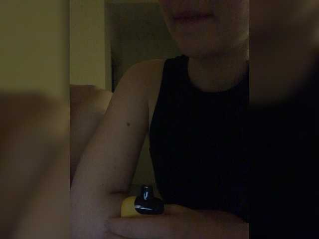 SEX-EDUCATION – webcam model profile photo