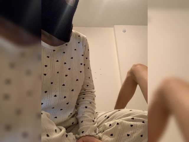 SEX-EDUCATION – webcam model profile photo