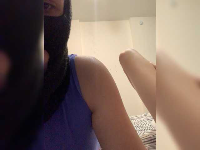 SEX-EDUCATION – webcam model profile photo