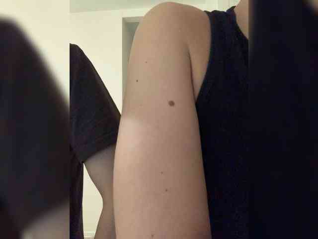 SEX-EDUCATION webcam