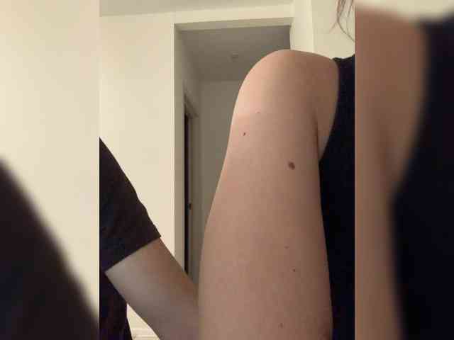 SEX-EDUCATION webcam