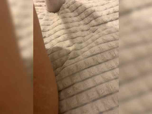 SEX-EDUCATION webcam