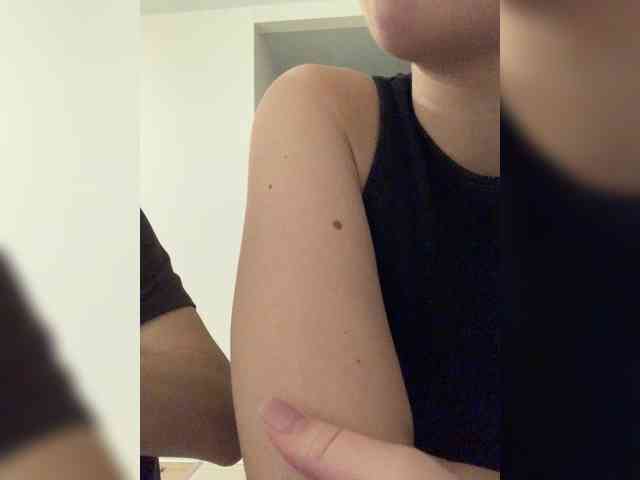 SEX-EDUCATION webcam