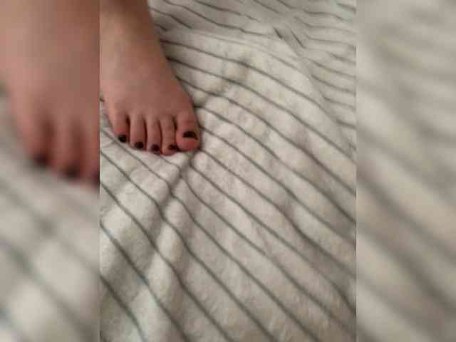 SEX-EDUCATION webcam