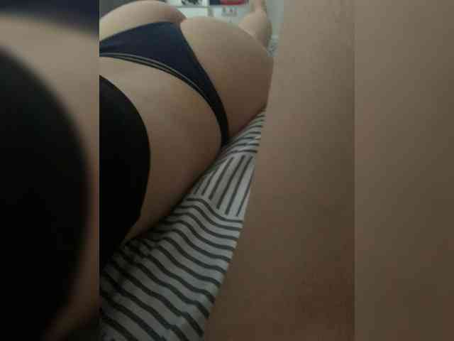 SEX-EDUCATION webcam