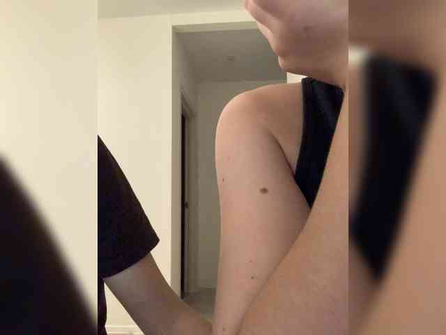 SEX-EDUCATION webcam